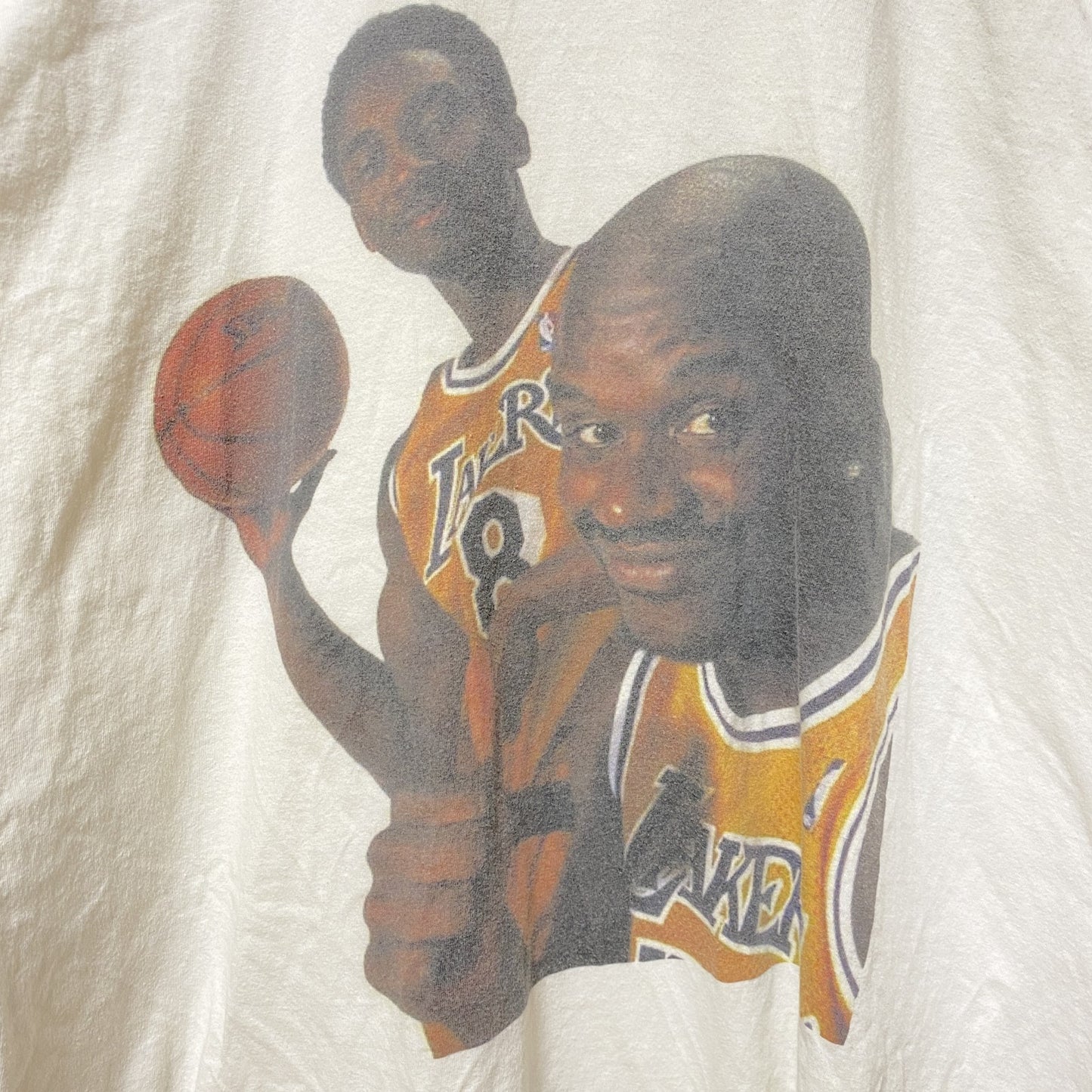 古着 used　NBA　LAKERS レイカーズ　半袖プリントデザインTシャツ　白　ホワイト　バスケ　レトロデザイン　クルーネック