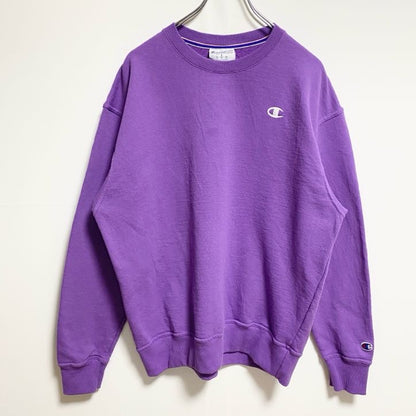 古着 used Champion チャンピオン　長袖ワンポイントロゴ刺繍スウェット　トレーナー　ノームコア　紫　Lサイズ