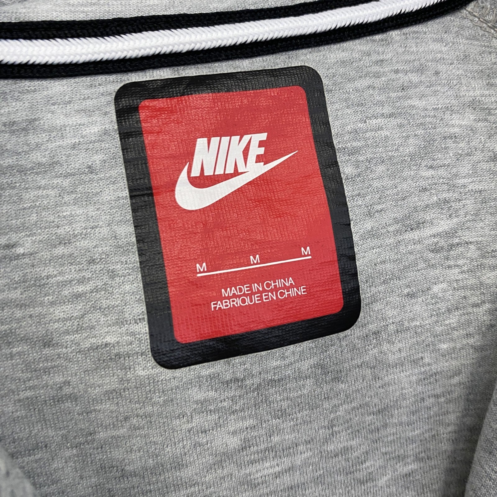 NIKE　ナイキ　フルジップスウェットパーカー/フーディー　ハの字ポケット　スウッシュ　霜降りグレー　Mサイズ