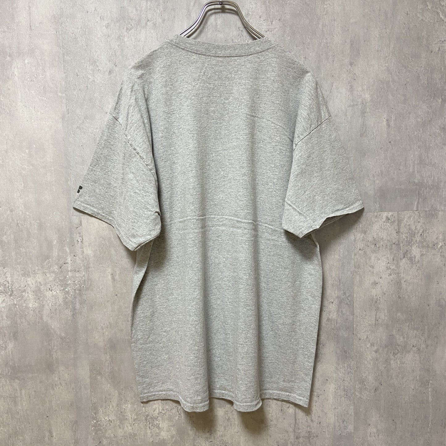 古着 used　RUSSELL ラッセル　インディアナフージャース　大学バスケ　半袖カレッジプリントTシャツ　グレー　スポーツ