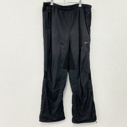 00s　NIKE　ナイキ　トラックパンツ　ナイロンパンツ　スウッシュ　ヴィンテージ　黒　ブラック　Lサイズ