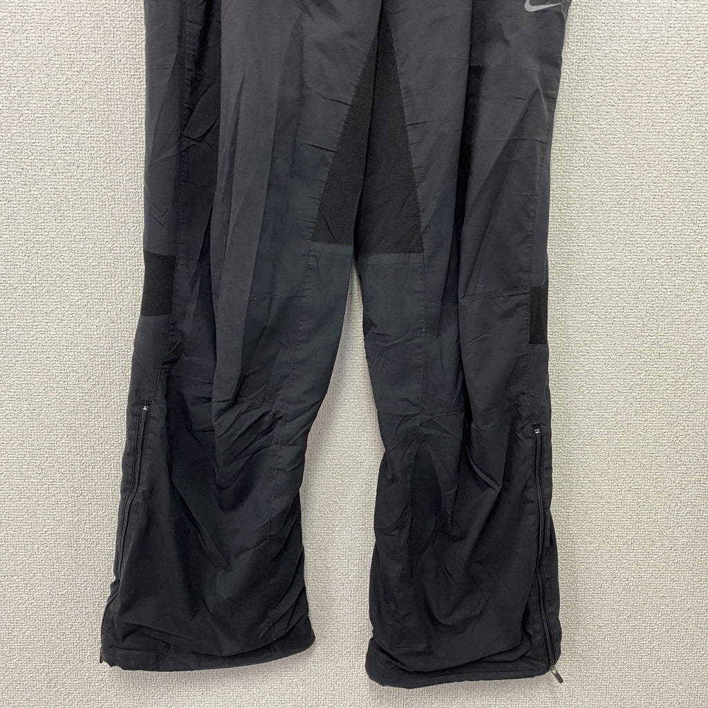 00s　NIKE　ナイキ　トラックパンツ　ナイロンパンツ　スウッシュ　ヴィンテージ　黒　ブラック　Lサイズ