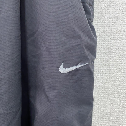 00s　NIKE　ナイキ　トラックパンツ　ナイロンパンツ　スウッシュ　ヴィンテージ　黒　ブラック　Lサイズ