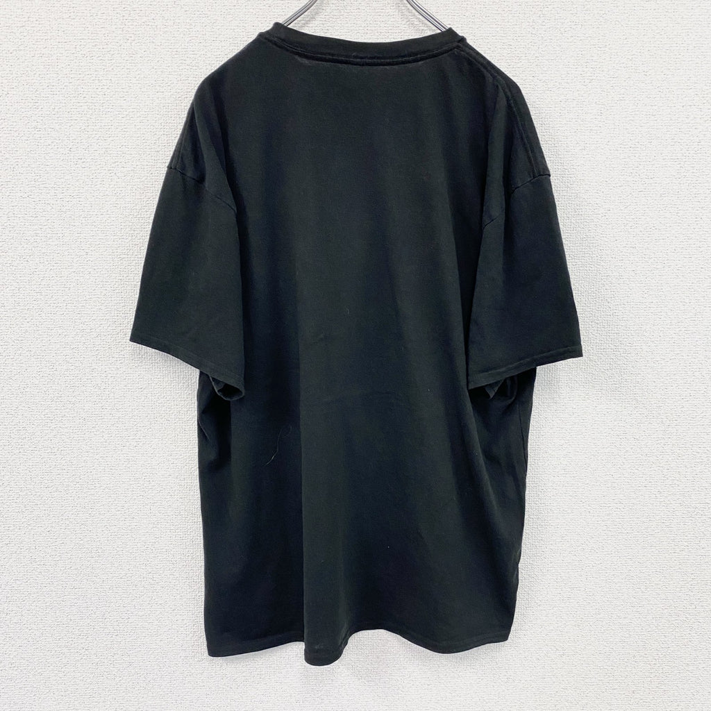 半袖プリントメッセージTシャツ　3連プリント　英字プリント　皮肉メッセージ　クルーネック　黒　ブラック
