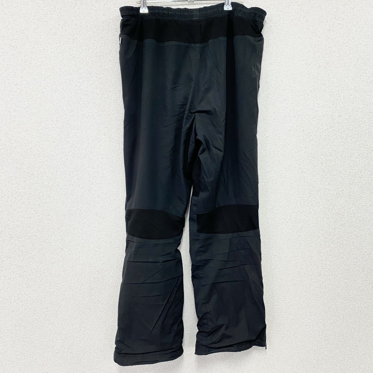 00s　NIKE　ナイキ　トラックパンツ　ナイロンパンツ　スウッシュ　ヴィンテージ　黒　ブラック　Lサイズ