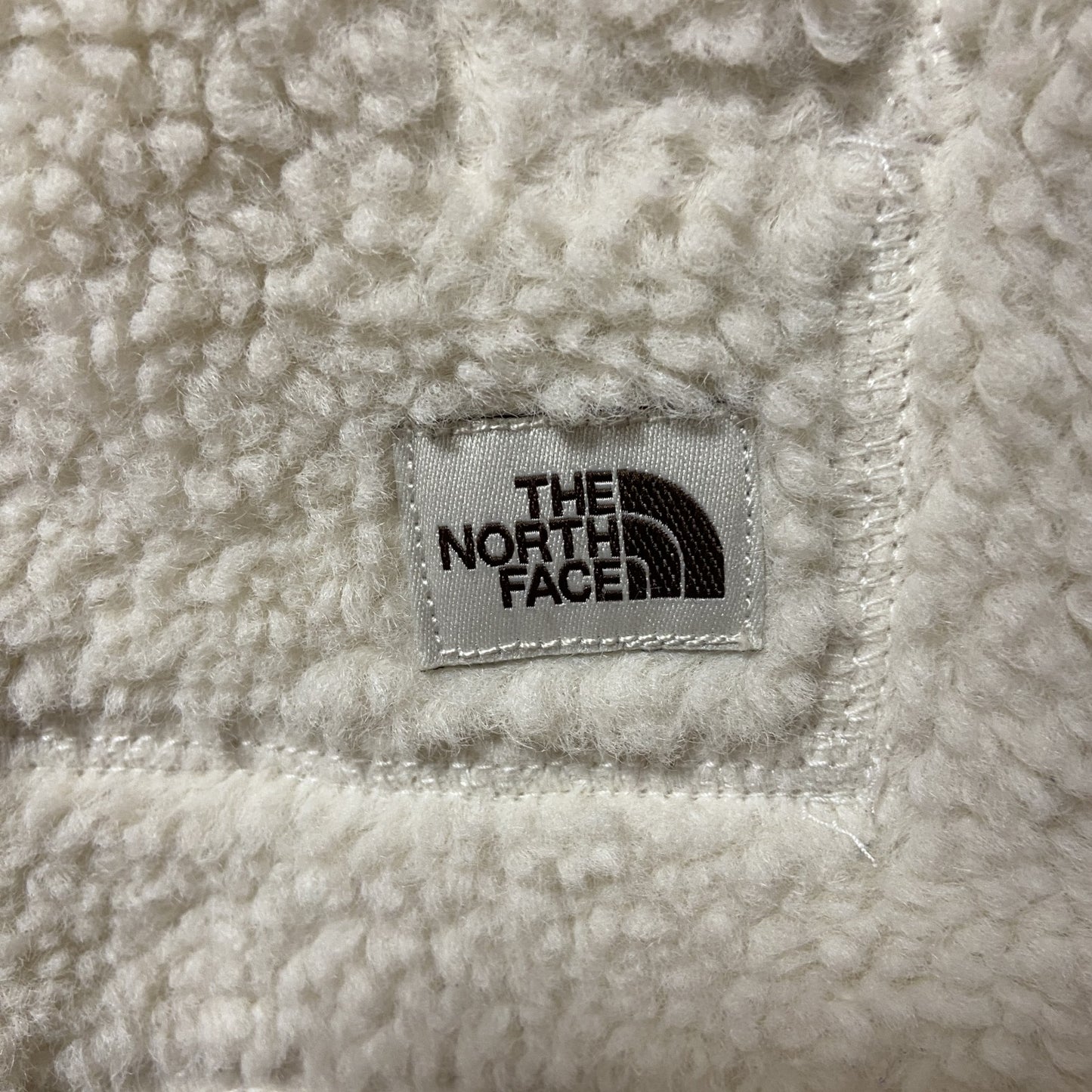 古着 used　THE NORTH FACE ノースフェイス　長袖フリースジャケット　ボア　ロゴタグ　ハイネック　Mサイズ