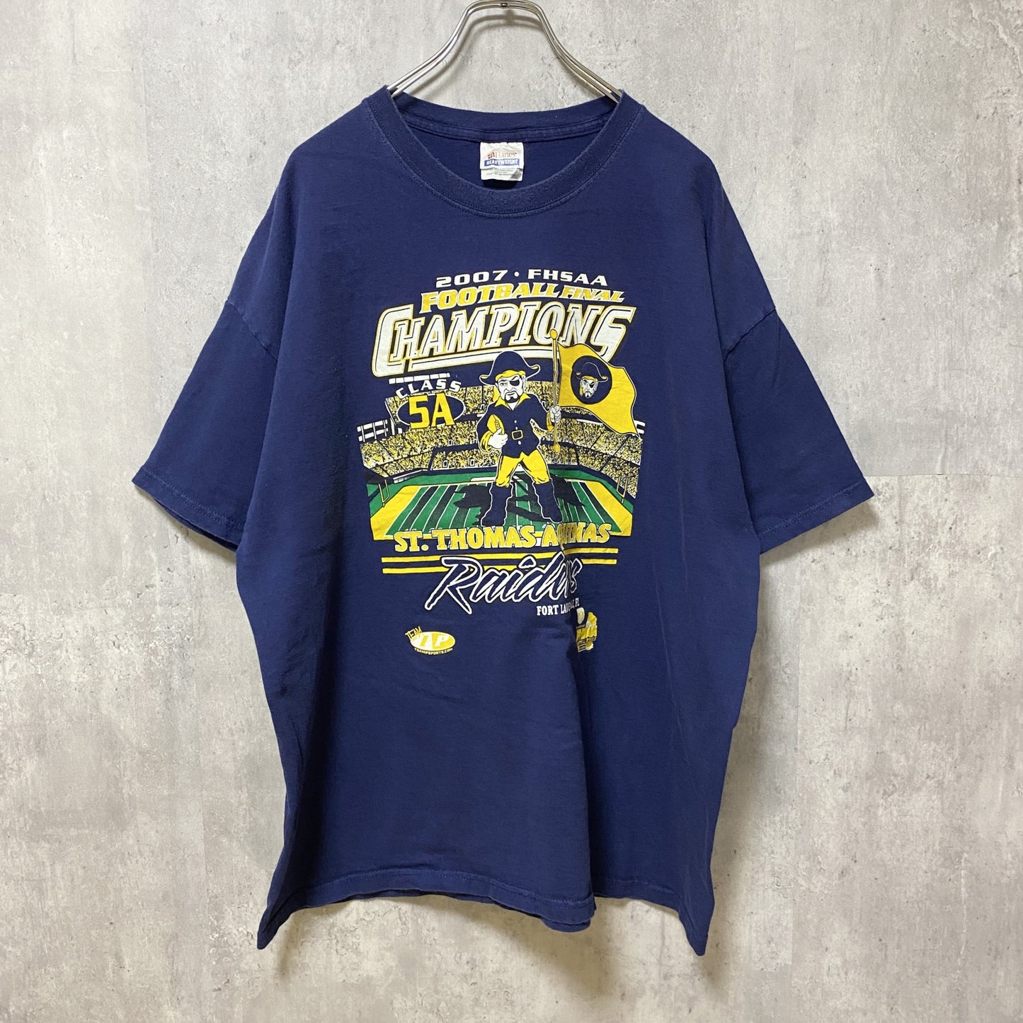 古着 used　FHSAA　ST.THOMAS AQUINAS　カレッジフットボール　半袖プリントTシャツ　ネイビー　紺　2XL