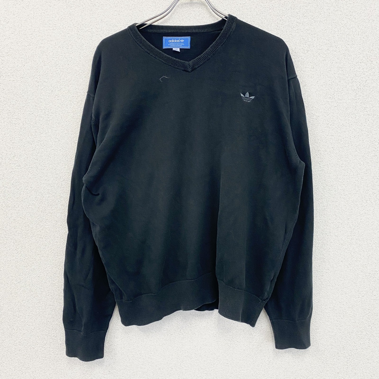 adidas　アディダス　コットンニットセーター　Vネック　黒　ブラック　XLサイズ