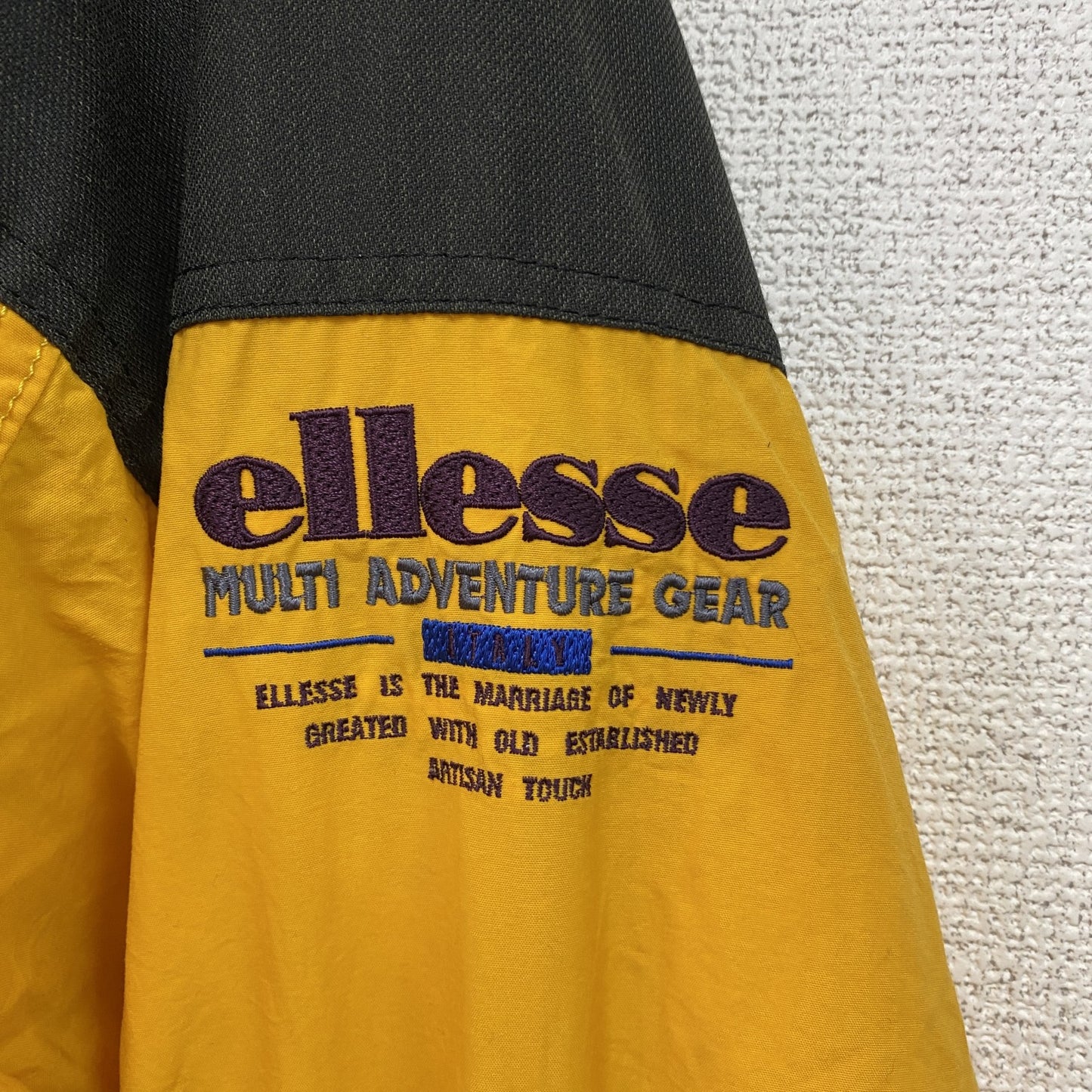90s　ellesse　エレッセ　アノラックパーカー　ハーフジッププルオーバージャケット　スキーウェア　比翼仕立て　黄色　イエロー　Mサイズ