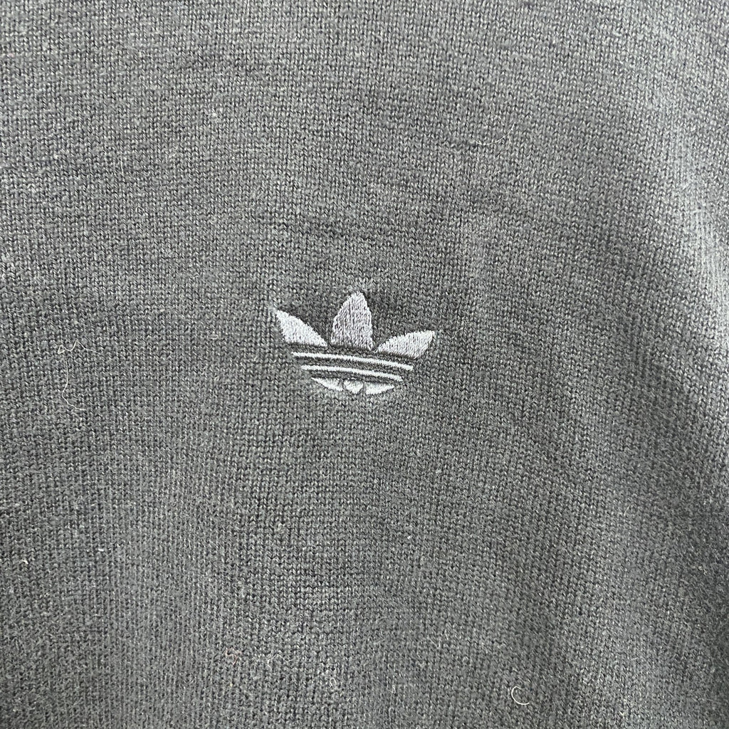 adidas　アディダス　コットンニットセーター　Vネック　黒　ブラック　XLサイズ