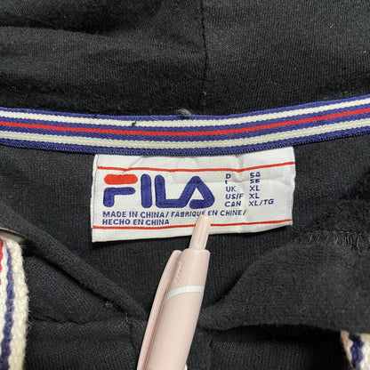 古着 used　FILA　フィラ　長袖ジップアップパーカー　ワンポイントロゴ刺　黒　ブラック　ヴィンテージ　秋冬服　XLサイズ