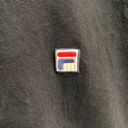 古着 used　FILA　フィラ　長袖ジップアップパーカー　ワンポイントロゴ刺　黒　ブラック　ヴィンテージ　秋冬服　XLサイズ