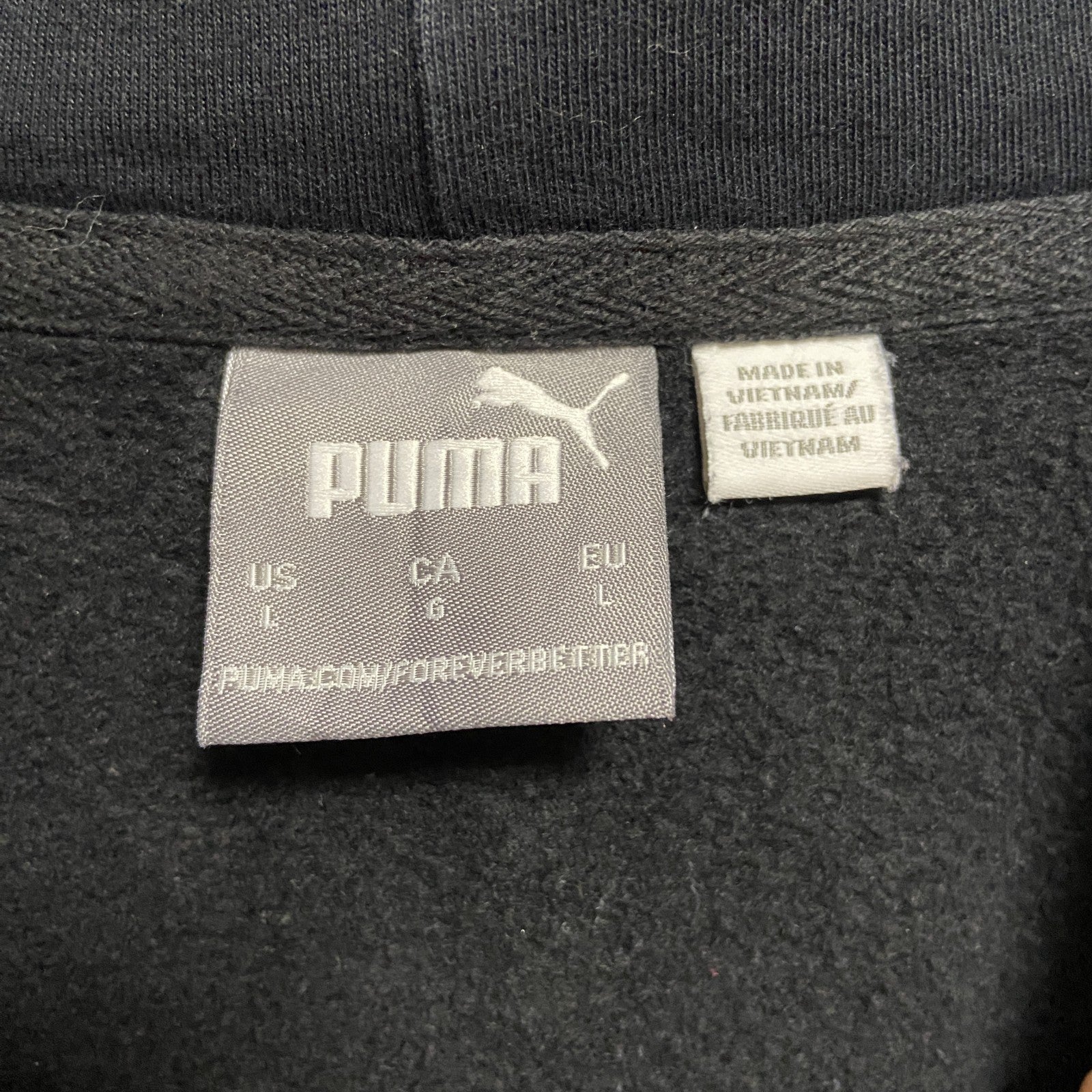 古着 used　PUMA　プーマ　長袖ロゴ立体パーカー　スウェットプルオーバー　シンプル　黒　ブラック　秋冬服　Lサイズ
