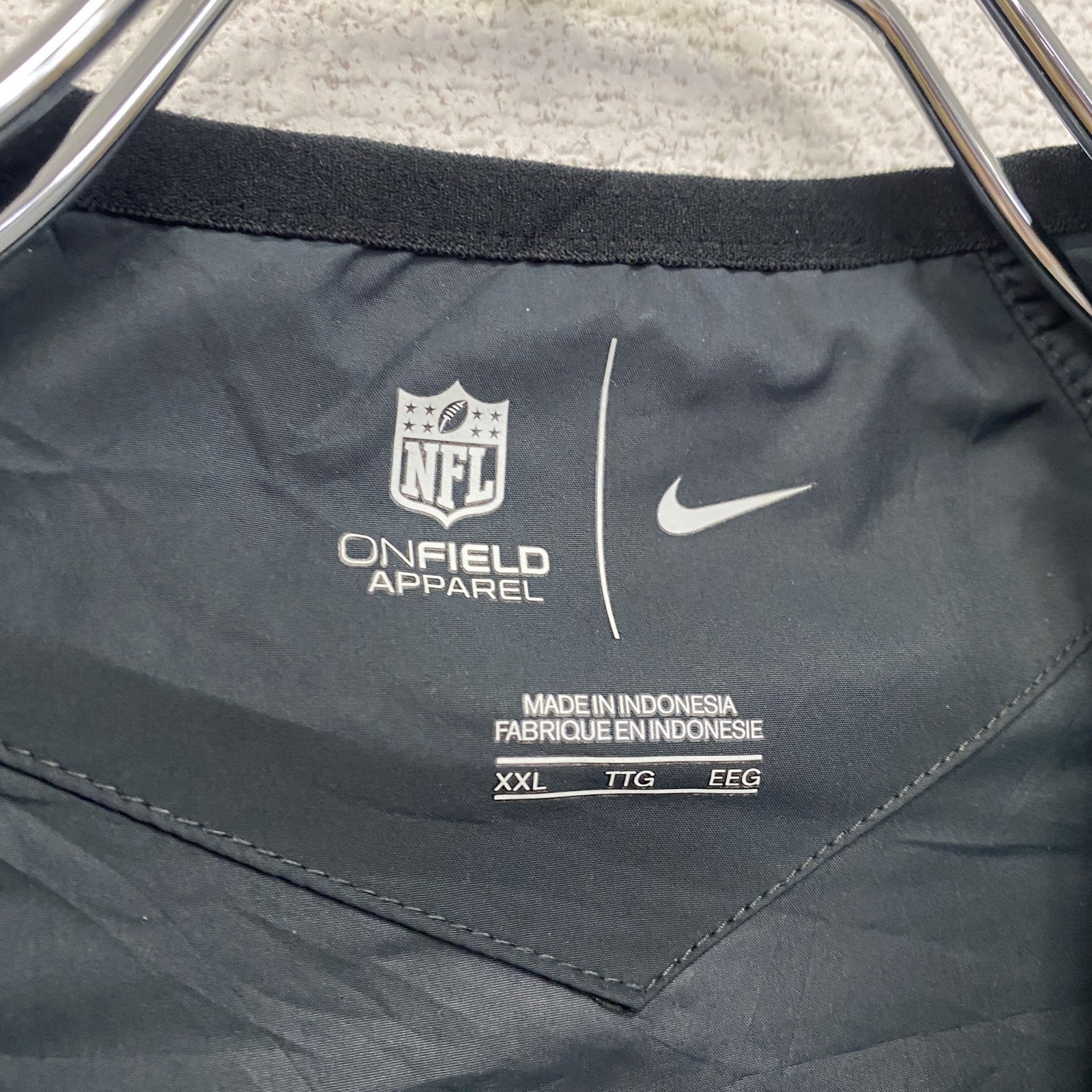 古着 used　NIKE　ナイキ　NFL　ハーフジップナイロンジャケット　紺　ネイビー　2XLサイズ