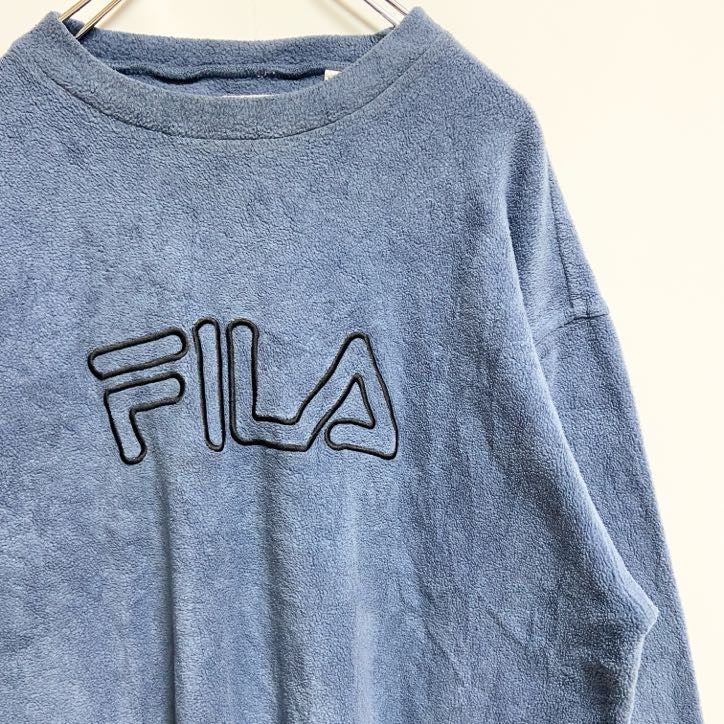 古着 used　FILA　フィラ　長袖クルーネックロゴ刺繍フリース　水色　ライトブルー　秋冬服　レトロ　Lサイズ