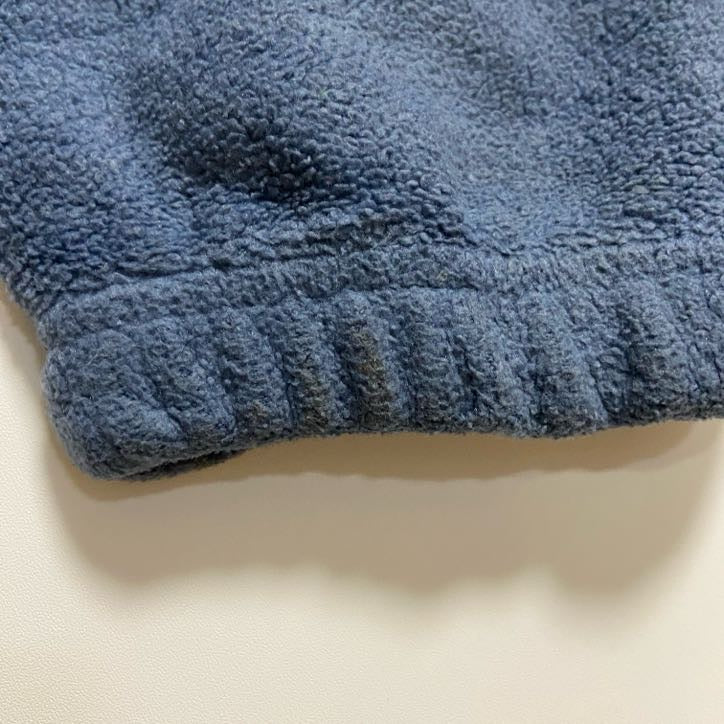 古着 used　FILA　フィラ　長袖クルーネックロゴ刺繍フリース　水色　ライトブルー　秋冬服　レトロ　Lサイズ