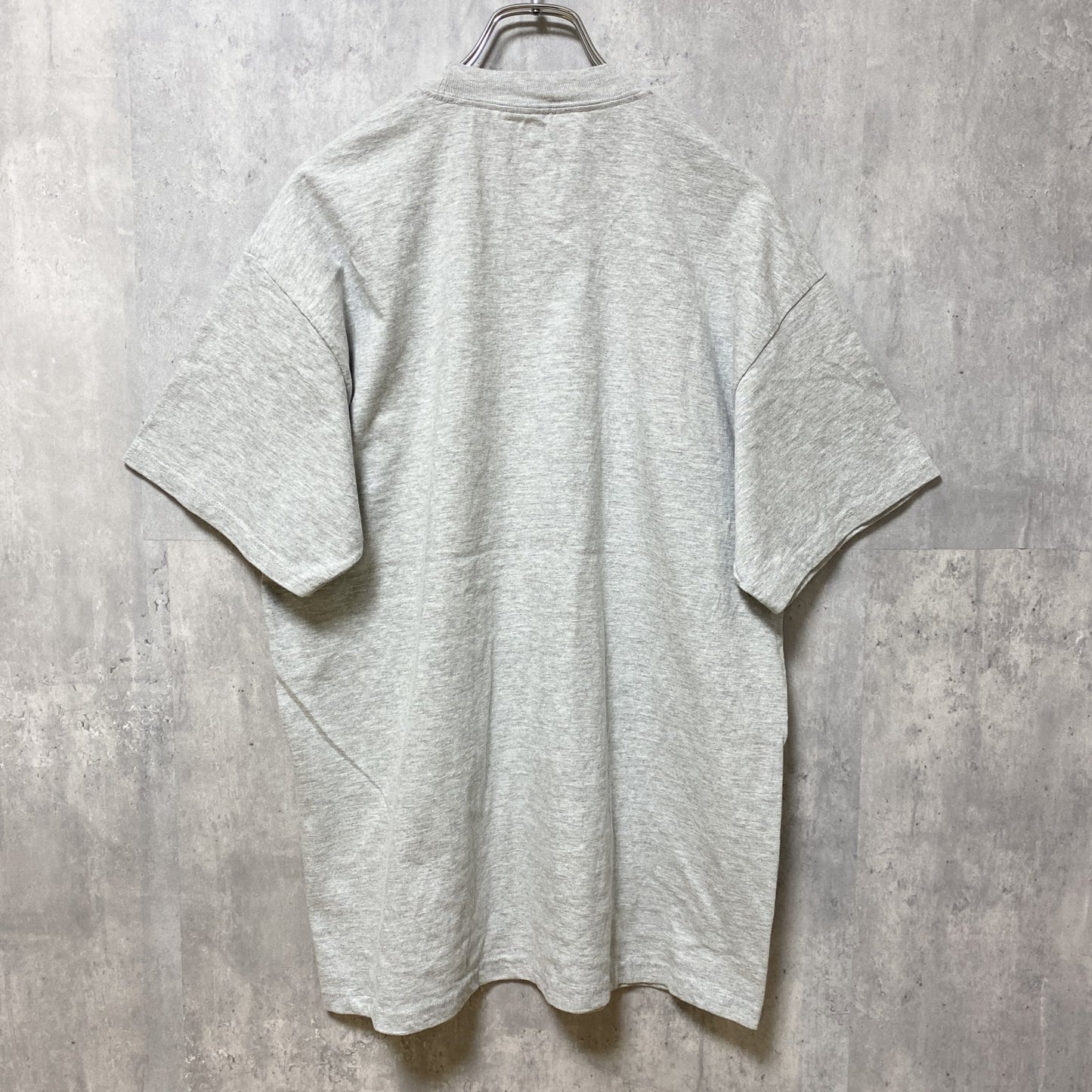 古着 used　Disney ディズニー　Mickey Mouse　ミッキー　半袖オフィシャルプリントTシャツ　グレー