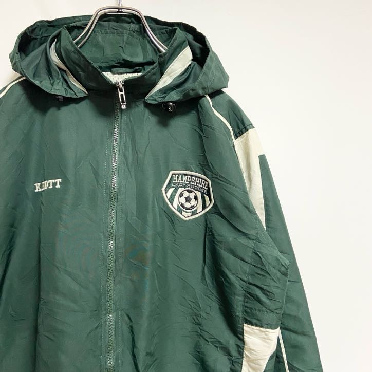 古着 used　HOLLOWAY　ホロウェイ　長袖ワンポイント刺繍ナイロンジャケット　サッカー　HAMPSHIRE　緑　グリーン