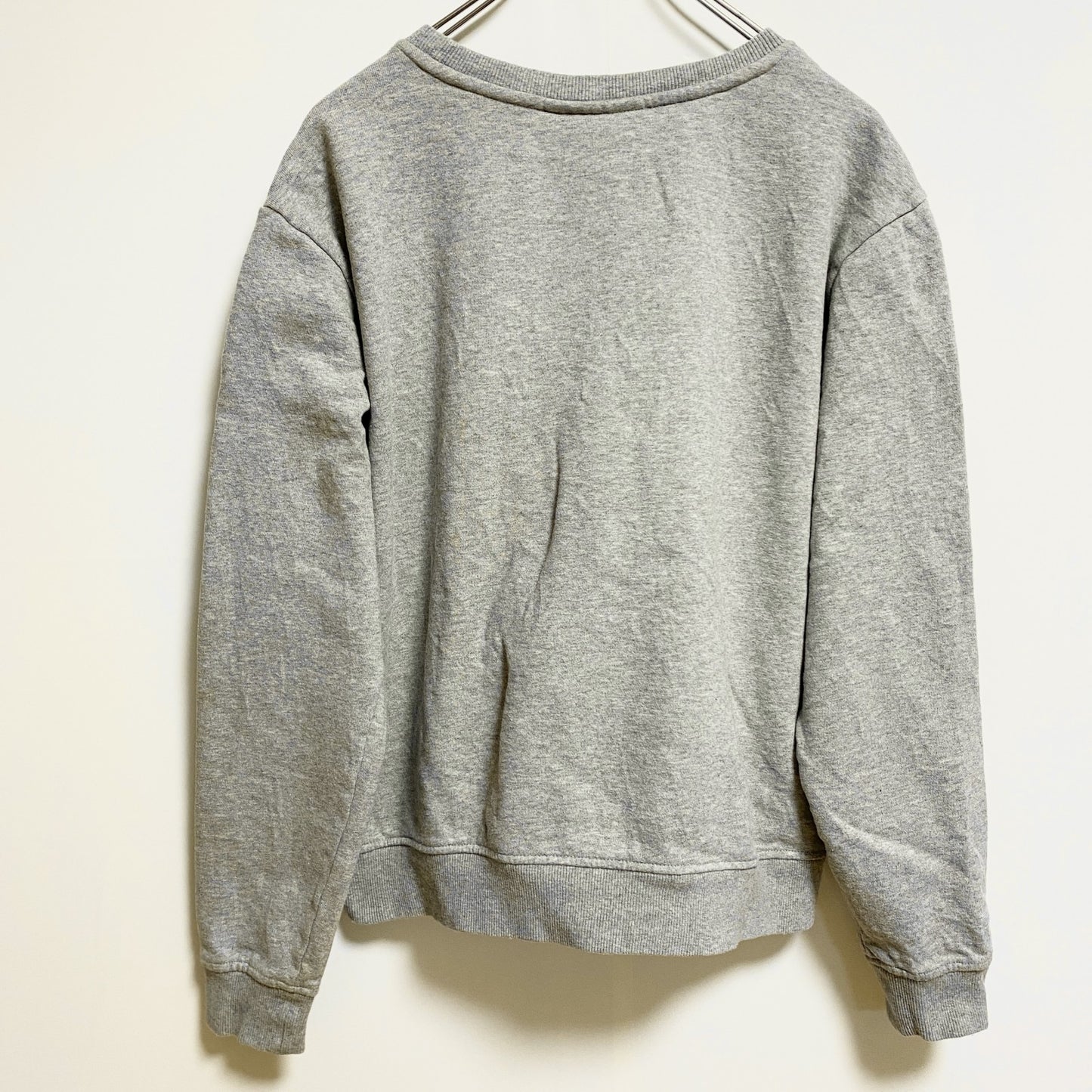 古着 used　FILA　フィラ　長袖クルーネックスウェット　トレーナー　ワンポイント刺　グレー　秋冬服　Lサイズ