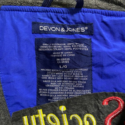 古着 used　DEVON&JONES　長袖ハイネックブルゾン　ワンポイント刺繍ジャケット　アメリカ　フランス　国旗　青　Lサイズ