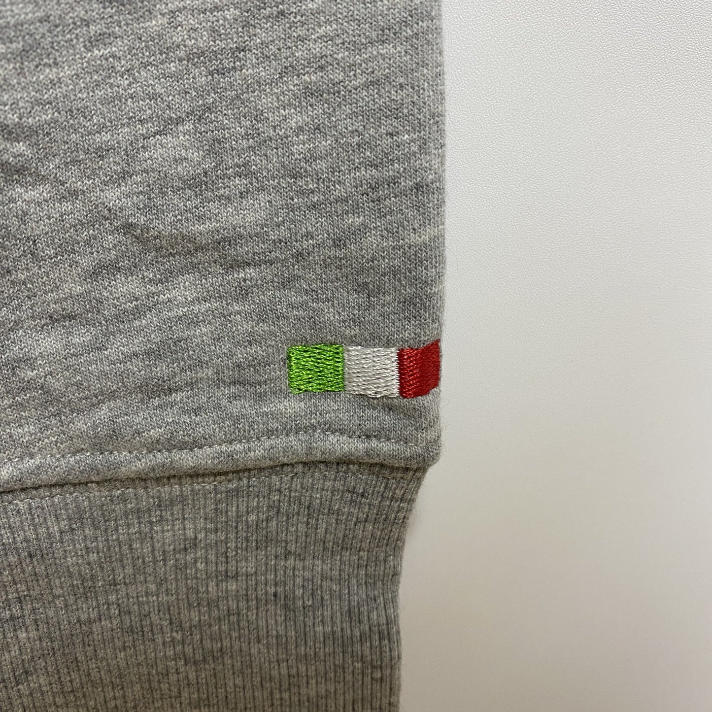 古着 used　Kappa カッパ　長袖フロントビッグプリントスウェット　トレーナー　クルーネック　グレー　レトロ　Ｍサイズ