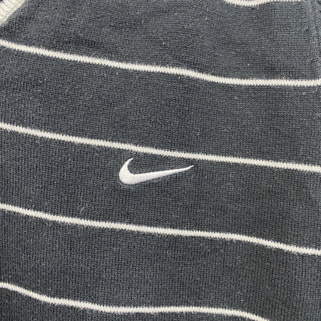 NIKE　ナイキ　ニットセーター　Ⅴネック　ボーダー柄　黒　ブラック　Lサイズ
