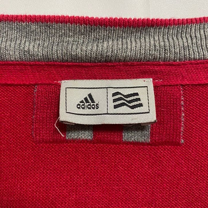 古着 used　adidas アディダスゴルフ　長袖Vネックニット　セーター　ワンポイントロゴ刺繍　ライン　赤　XLサイズ
