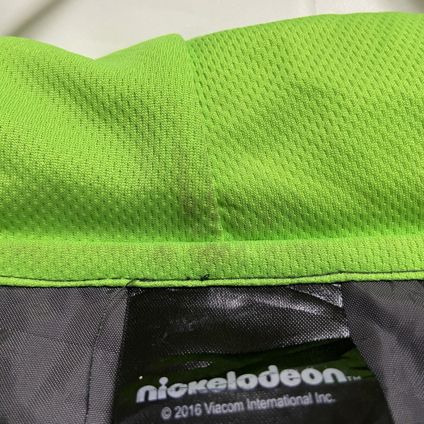 古着 used　nickelodeon　TURTLES　タートルズ　長袖ナイロンジャケット　キャラクター　グレー　緑　XLサイズ