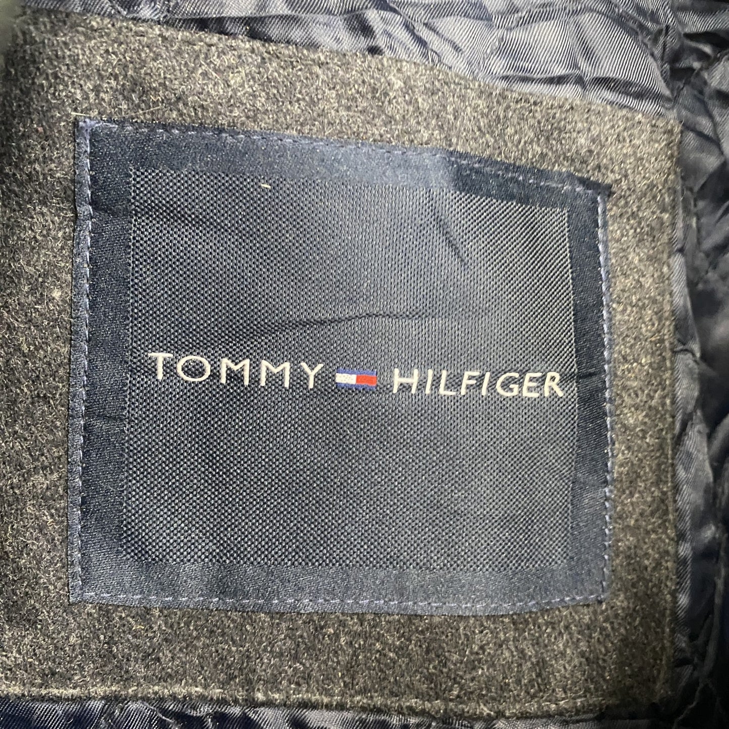 古着 used　TOOMY HILFIGER　トミーヒルフィガー　フルジップブルゾン　灰色　ダークグレー　Lサイズ