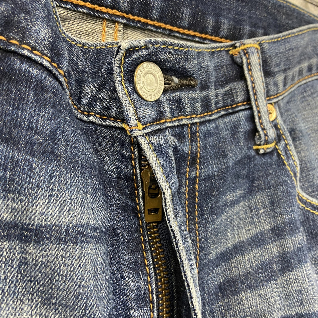 Levi's　リーバイス　551　デニムパンツ/ジーンズ　フェード　縦落ち　鬼ヒゲ　ジップフライ　インディゴ　W32サイズ