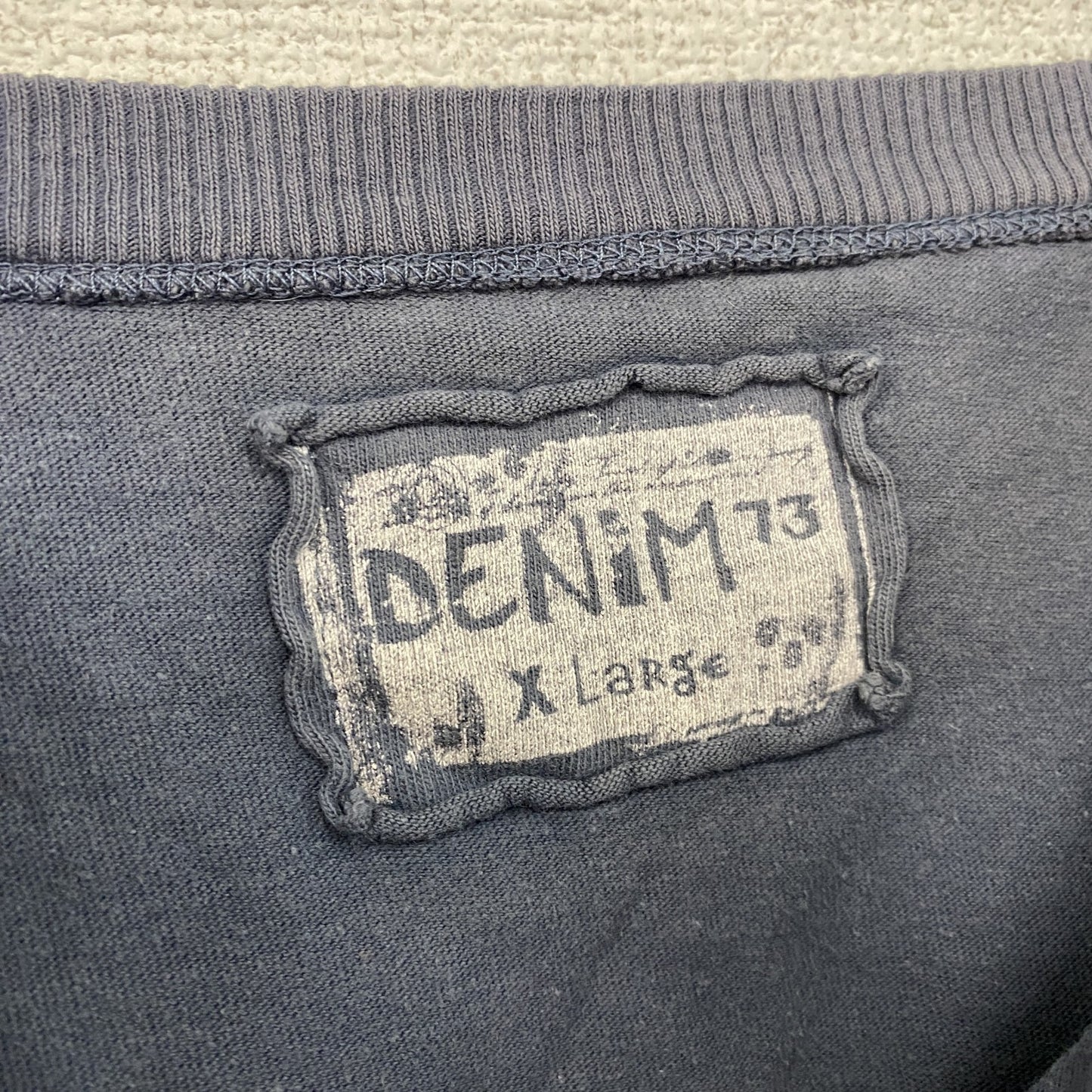 DENIM73　半袖プリントTシャツ　灰色　グレー　XLサイズ