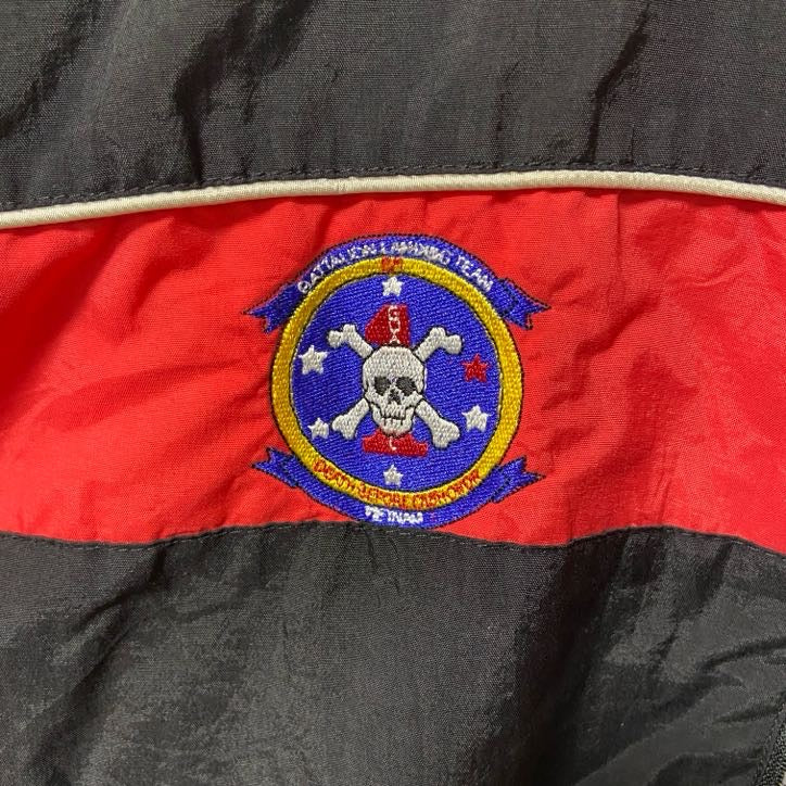 古着 used　USMC the few the proud　長袖刺繍ナイロンジャケット　海軍　黒　ビッグシルエット　XLサイズ