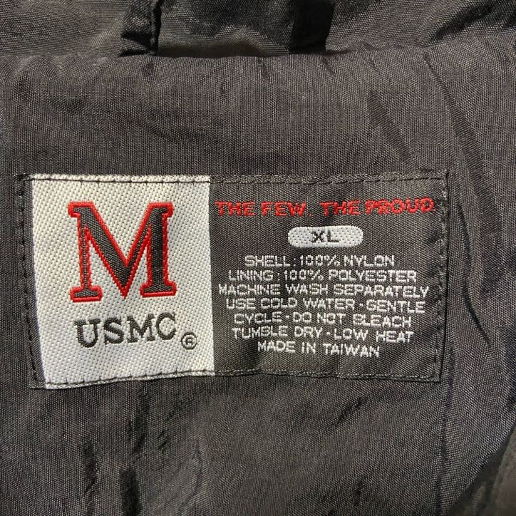 古着 used　USMC the few the proud　長袖刺繍ナイロンジャケット　海軍　黒　ビッグシルエット　XLサイズ