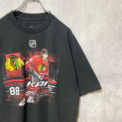 古着 used　NHL シカゴブラックホークス　アイスホッケー　パトリックケイン　半袖オフィシャルプリントTシャツ　黒　XLサイズ