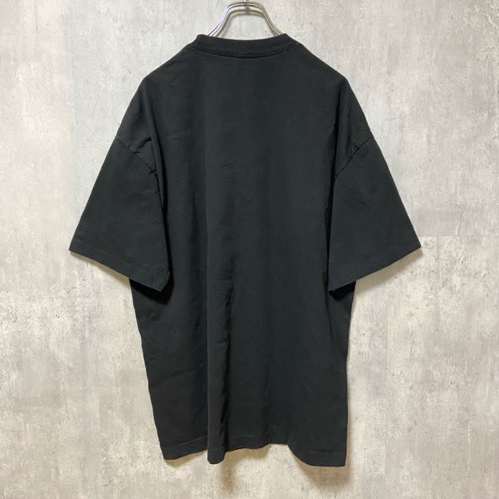 古着 used　NHL シカゴブラックホークス　アイスホッケー　パトリックケイン　半袖オフィシャルプリントTシャツ　黒　XLサイズ