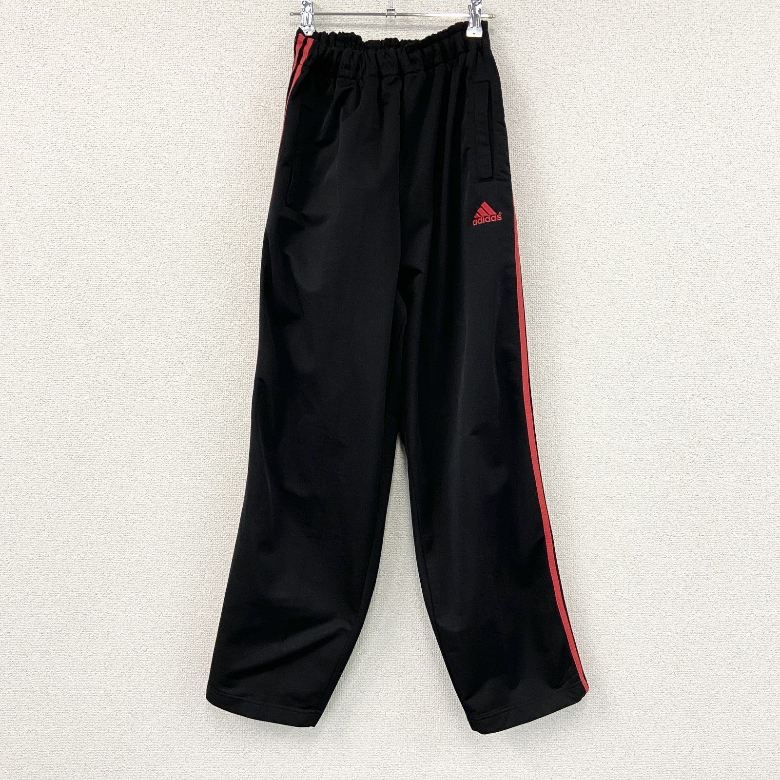90s　adidas　アディダス　トラックパンツ/ジャージパンツ　パフォーマンスロゴ　刺繍ロゴ　ワンポイント　黒　ブラック　Lサイズ