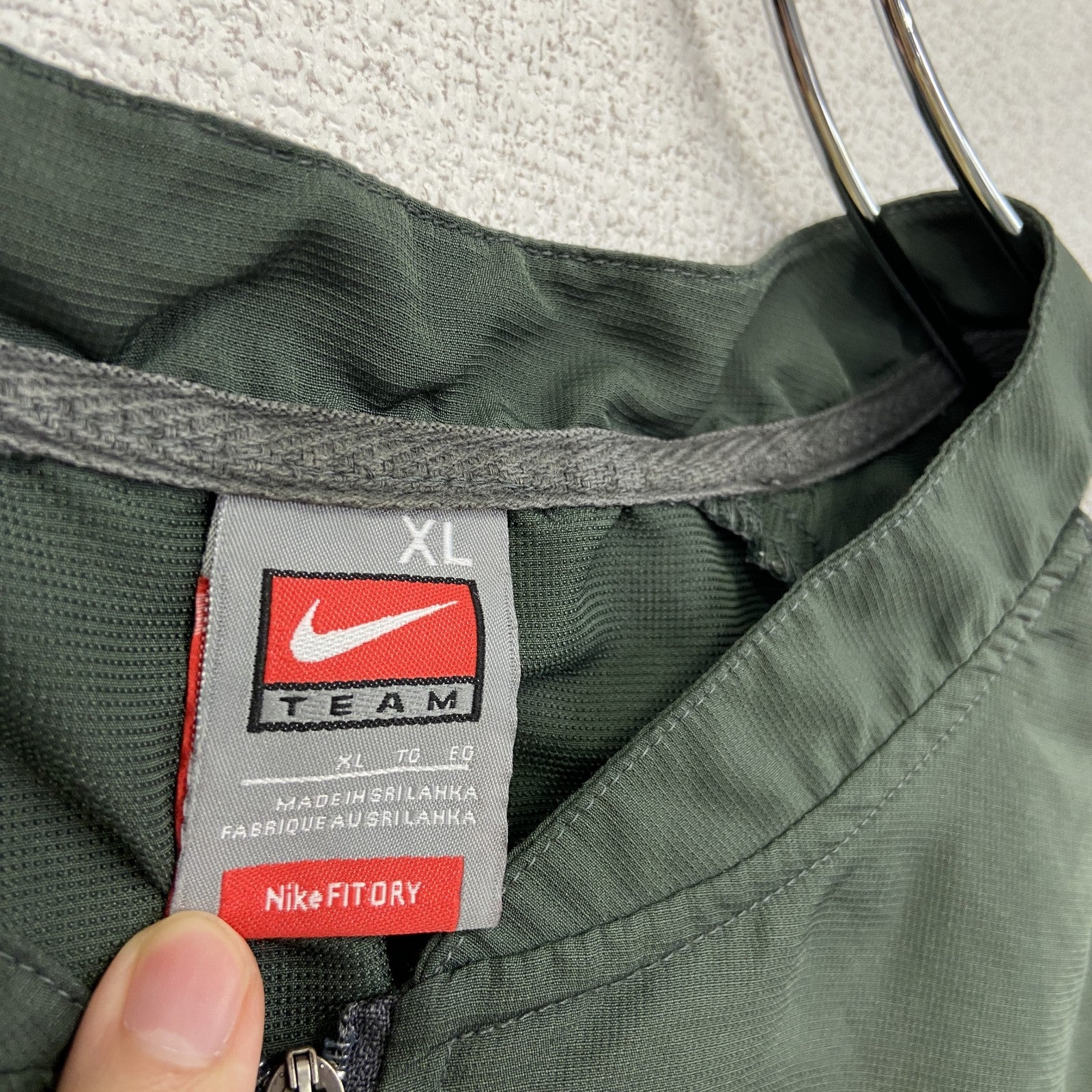 90s　NIKE　ナイキ　半袖ハーフジッププルオーバー　ヴィンテージ　カーキ　XLサイズ