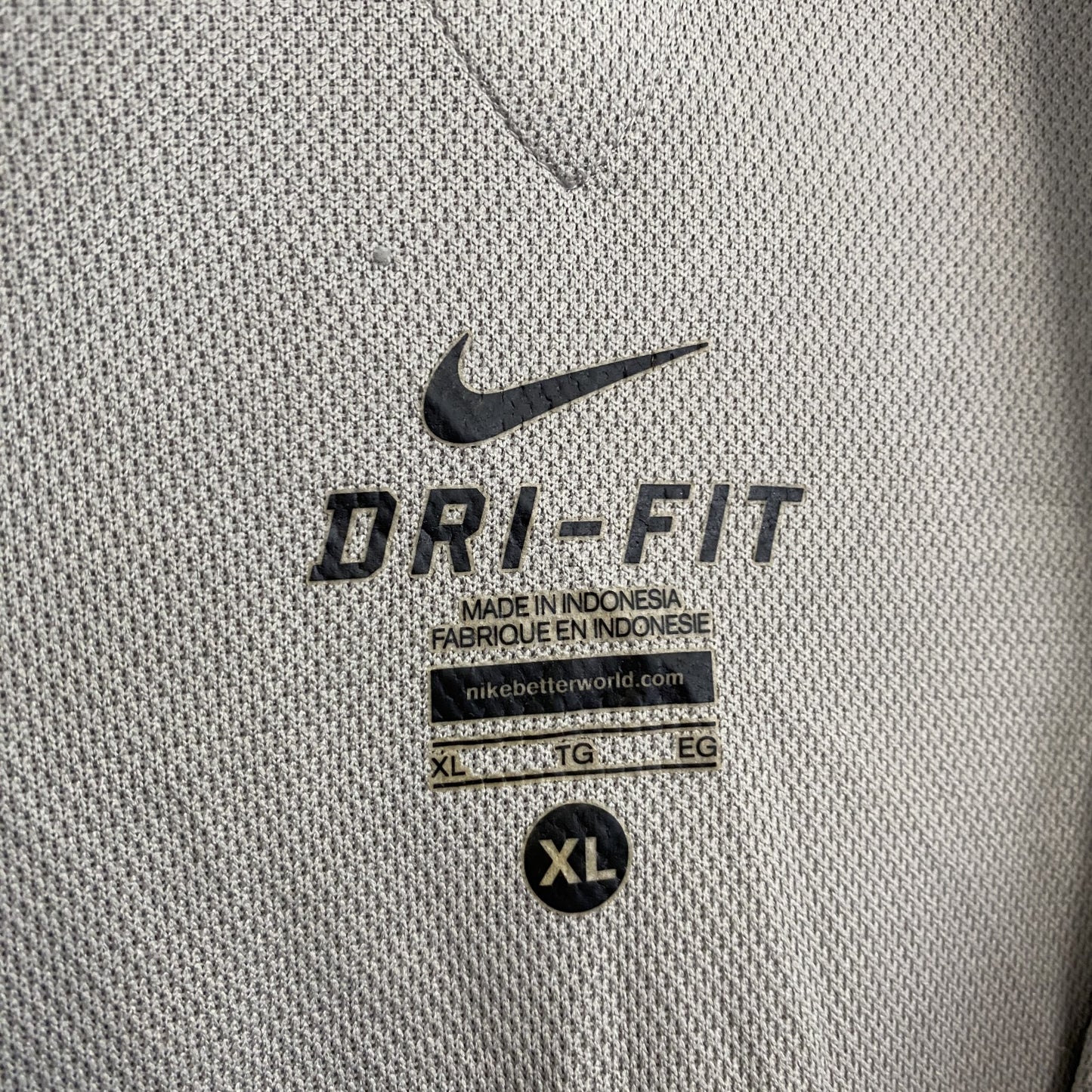 古着 used　NIKE　ナイキ　フルジップトラックジャケット/ジャージ　灰色　グレー　XLサイズ
