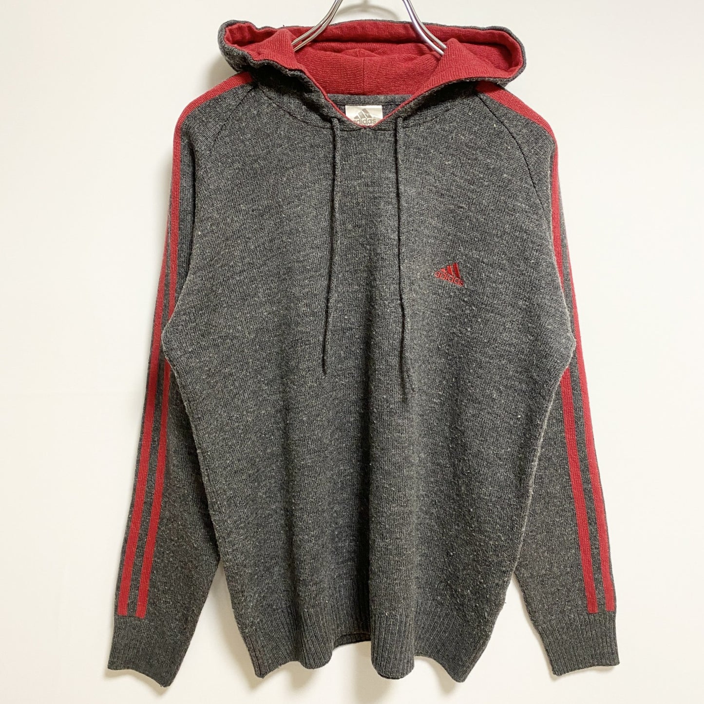 古着 used　adidas　アディダス　長袖ニットパーカー　セーター　ワンポイントロゴ刺　グレー　Mサイズ