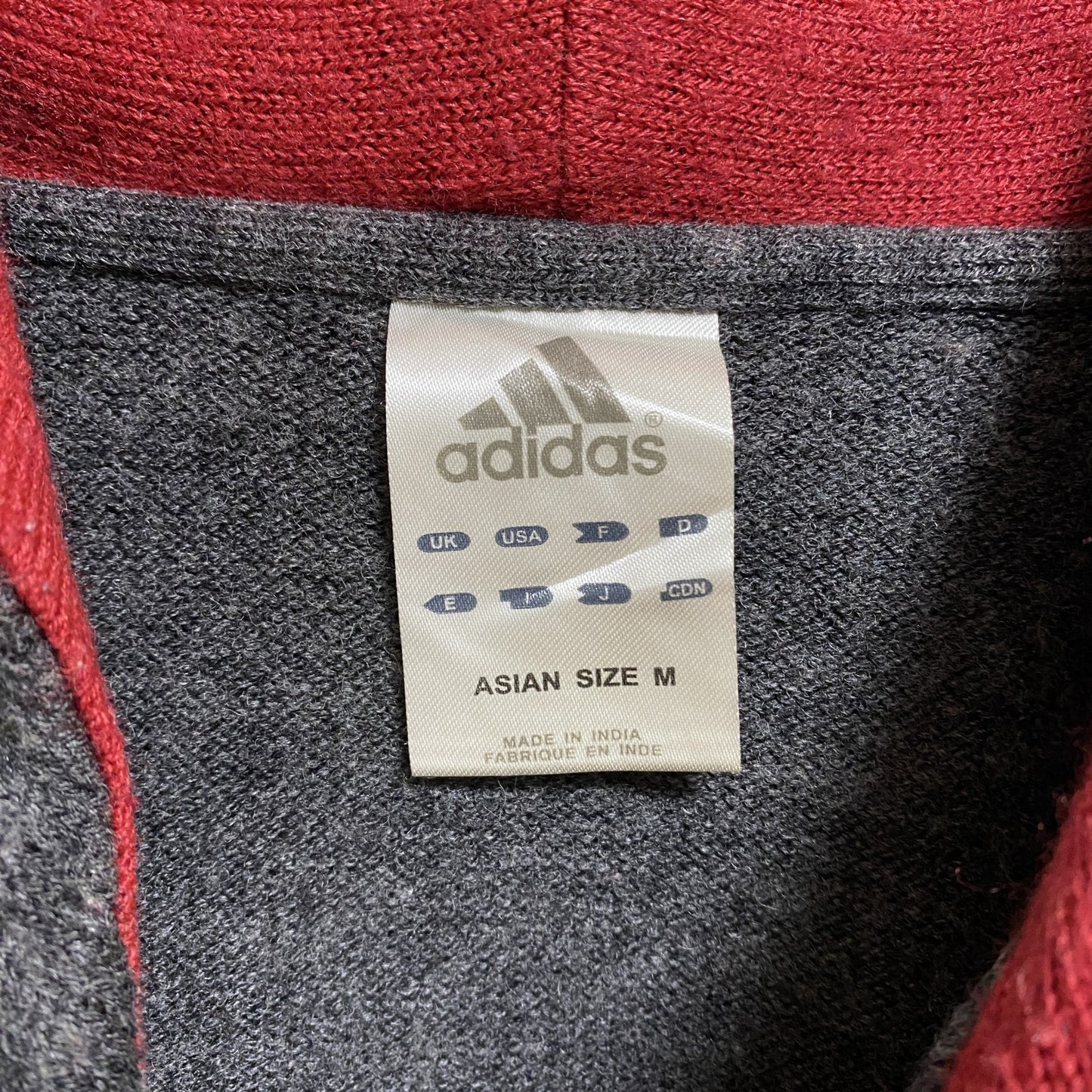 古着 used　adidas　アディダス　長袖ニットパーカー　セーター　ワンポイントロゴ刺　グレー　Mサイズ