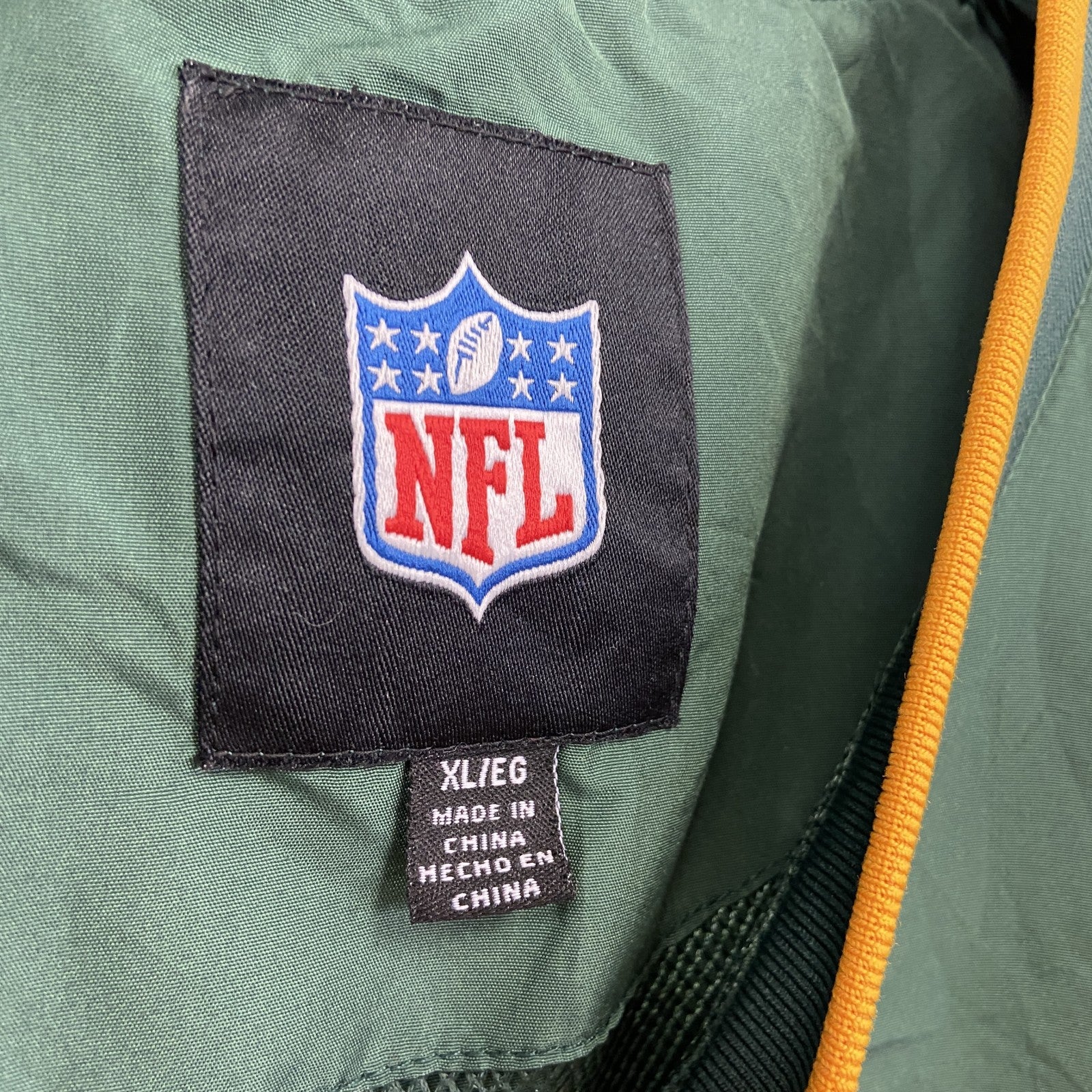 NFL　エヌエフエル　プルオーバージャケット　緑　グリーン　XLサイズ