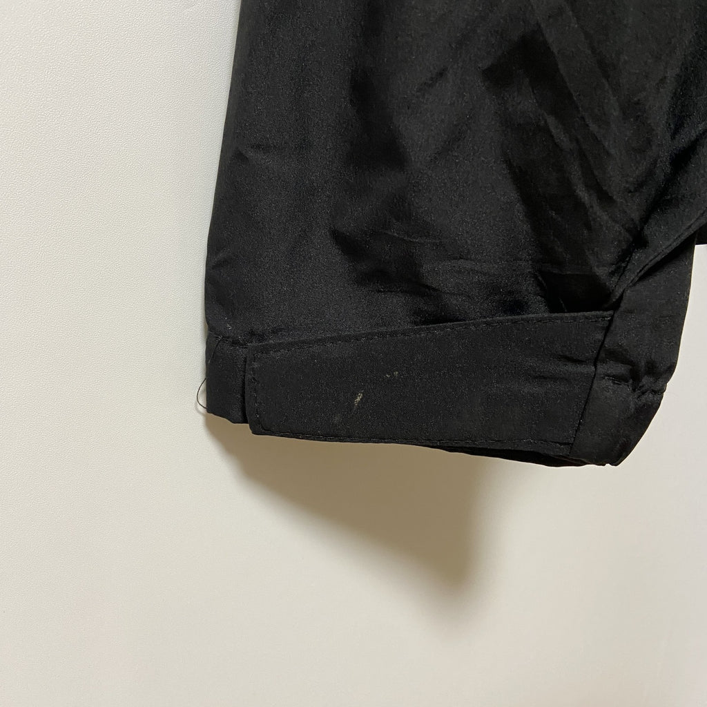古着 used　NORTH END　長袖ナイロンジャケット　フード付き　ワンポイントプリント　黒　ビックシルエット　XLサイズ
