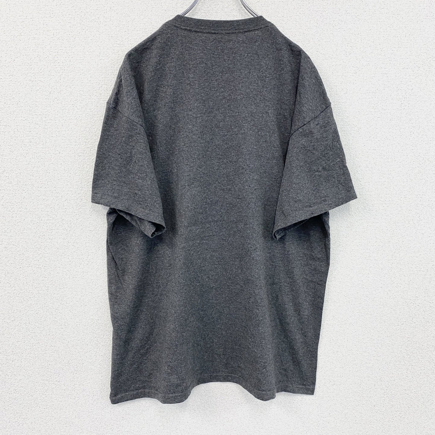 ME2　ミニオン　半袖プリントTシャツ　灰色　グレー　XLサイズ