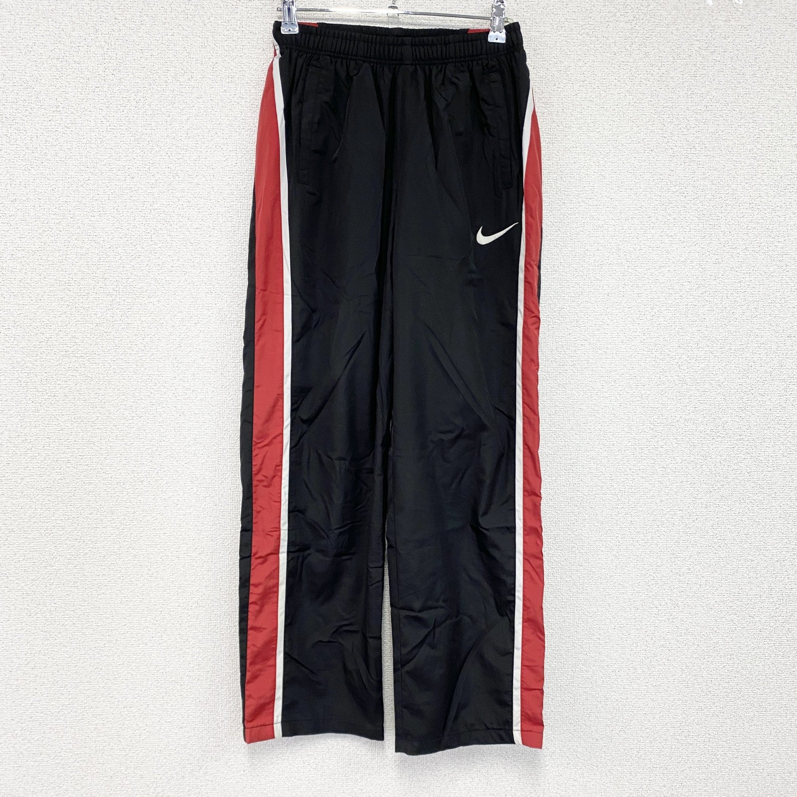 NIKE　ナイキ　ジャージセットアップ　トラックジャケット　トラックパンツ　スウッシュ　黒　ブラック　Lサイズ