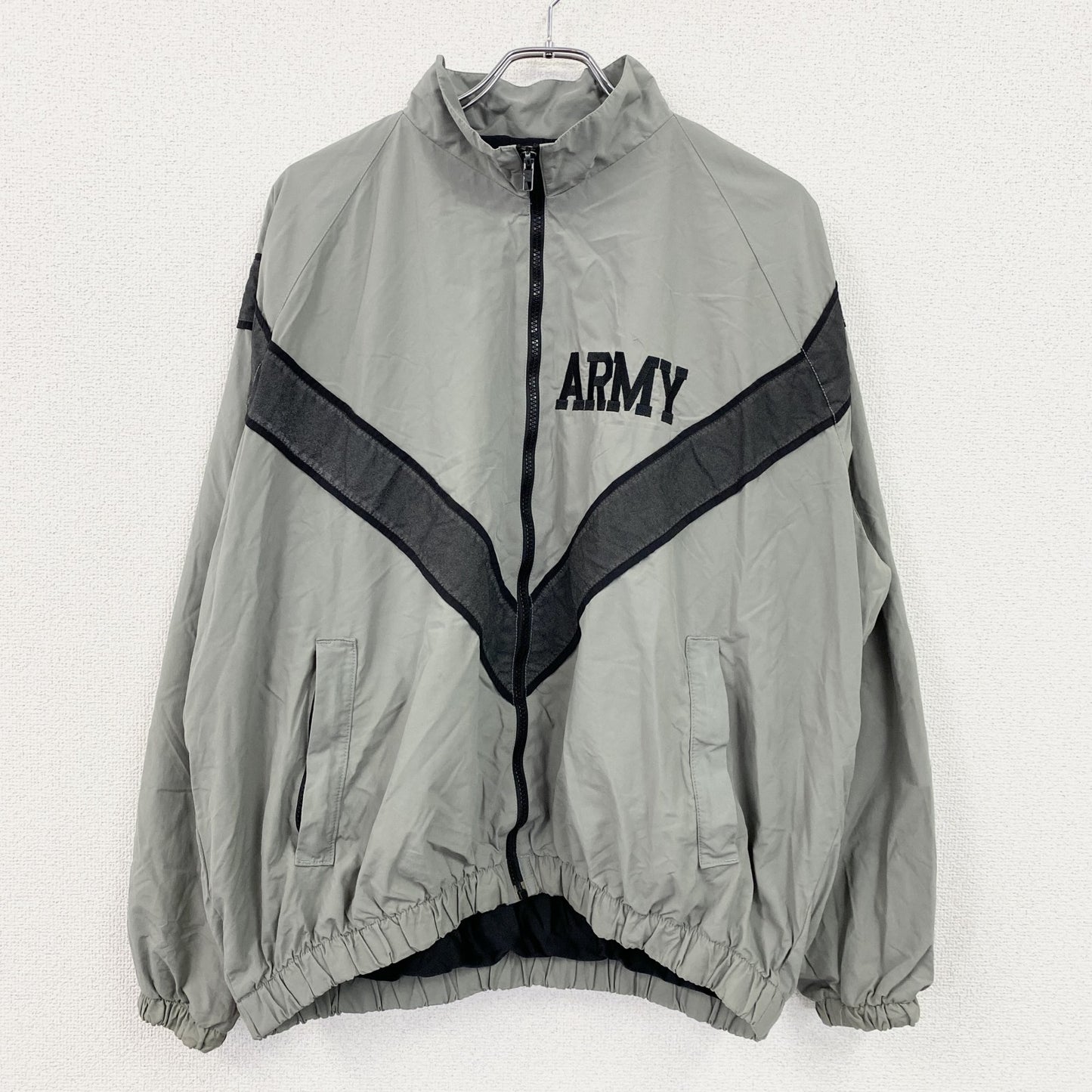 90s　米軍　U.S．ARMY　トレーニングジャケット　ナイロンジャケット　ヴィンテージ　グレー　Lサイズ