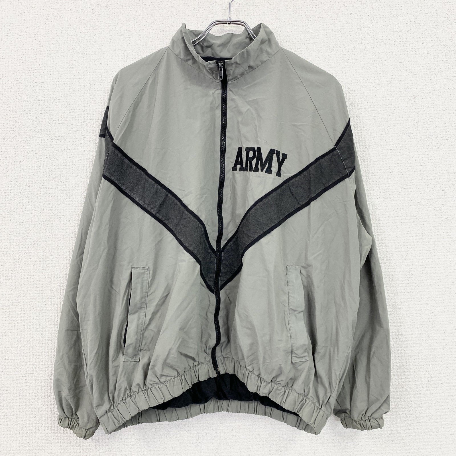 90s　米軍　U.S．ARMY　トレーニングジャケット　ナイロンジャケット　ヴィンテージ　グレー　Lサイズ