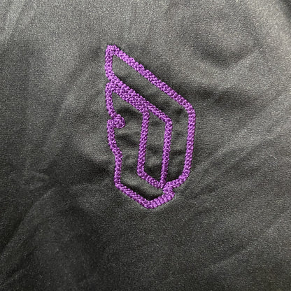 古着 used　adidas　アディダス　長袖ジップアップブルゾン　ワンポイント刺繍　オークランド　黒　ブラック　Lサイズ
