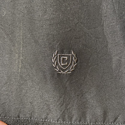 古着 used　CHAPS　チャップス　異素材切替ハイネックニットベスト　ワンポイント刺繍　シンプル　黒　ブラック　Mサイズ