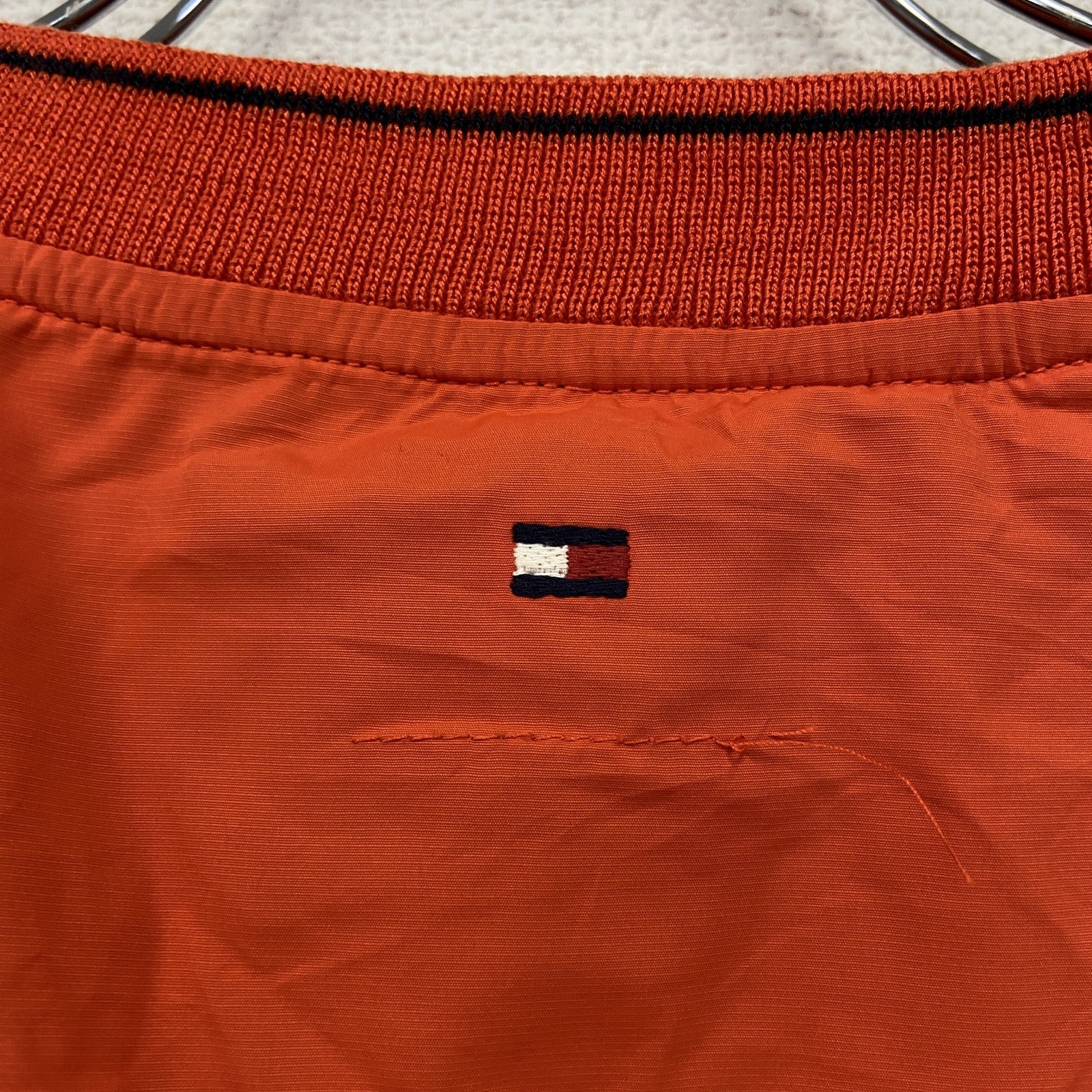 TOMMY HILFIGER　トミーヒルフィガー　プルオーバージャケット　オレンジ　Lサイズ