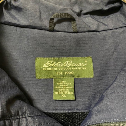 古着 used　Eddie Bauer エディーバウアー　長袖マウンテンジャケット　ナイロン　ブルゾン　ネイビー　XLサイズ